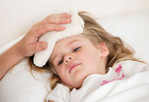 Trẻ bị viêm amidan: Triệu chứng và cách điều trị dứt điểm bố mẹ cần biết 5